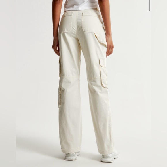 Abercrombie & Fitch Relaxed Cargo Pants (Size 26) (White/Cream) - Picture 3 of 4